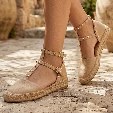 Ženske espadrile sa kaiševima i nitnama - Model: zatvoreni prednji