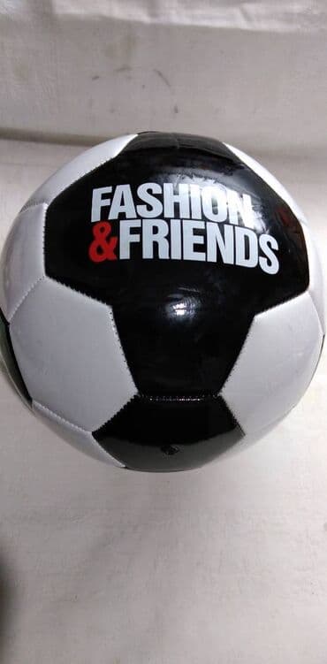 sator za devojcice: Lopta za fudbal Fashion&friends br.5,tezina 343 gr.,nova — 1