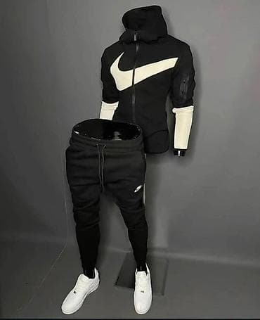 Trenerka Nike, bоја - Šareno