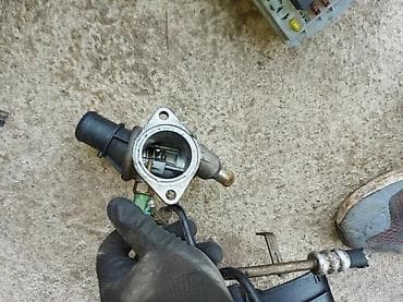 led oci za auto: ALFA 147 1.6 BENZIN TERMOSTAT | Vise komada na stanju — 4