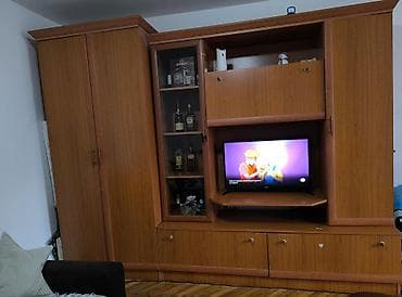 poklanjam ormar: Dnevni regalski ormar od furniranog drveta (boja toplog hrasta) — 5