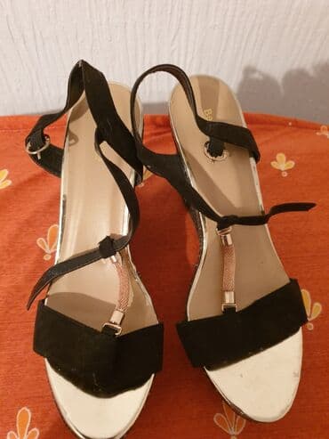 pantalone bez kaisa: Sandals, 41 — 3