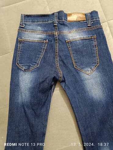 Women's Clothing: Iscepane farmerice veličina 28, prizvodjač Novi Pazar, materijal — 3