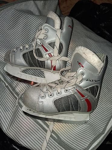 decij: Dečije hokejaške klizaljke (srebrno-crne sa crvenim detaljima) br 30 - — 1