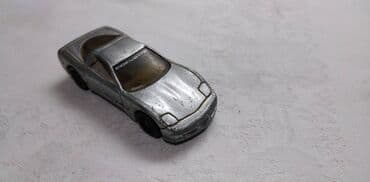 harry potter vt401 k: Hot Wheels Corvette 1997,oko Malaysia izgreban — 1