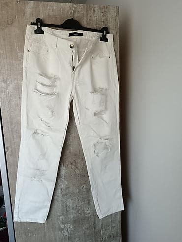 Tally Weijl bele farmerke – model sa efektnim pocepanim detaljima -