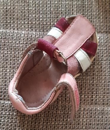 bele patike 36: Dečije sandale Pollino, broj 20. - Brend: Pollino - Tip: zatvorene — 2