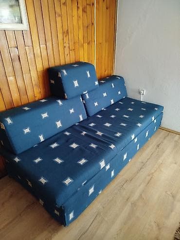 trpezarijske komode i vitrine: Kreveti — 1