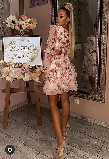 Haljine: Da li se slazete da je ovo najsavrsenija haljina svake sezone?? 🩷🩷🩷 — 2