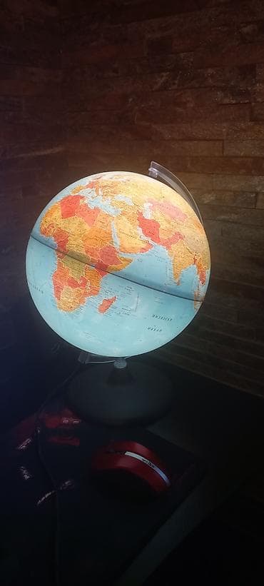 ikea servis za rucavanje: Svetleći globus – geografska lampa za sto - Klasični globus sa — 2