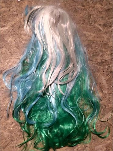 hermes torba cena: Prodajem dugačku talasastu,višebojnu periku,izuzetno gusta,prelepo — 10