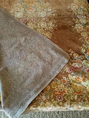 pepco krusevac: Vintage iz sedamdesetih godina prekrivač za krevet, gornja strana — 2