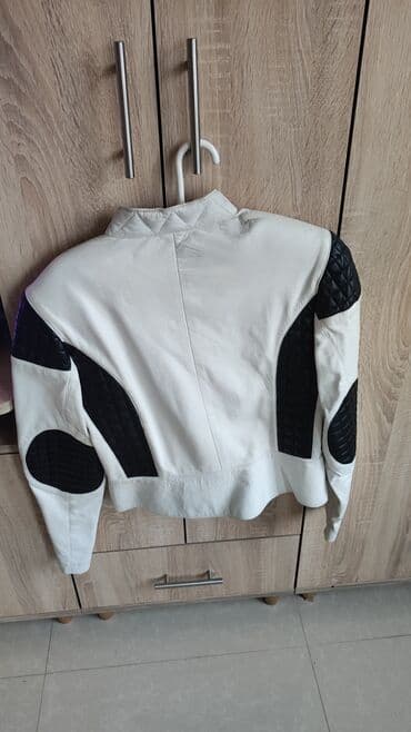 kozna jakna hugo boss: Ženska kožna jakna – beli model sa crnim detaljima - Materijal — 3