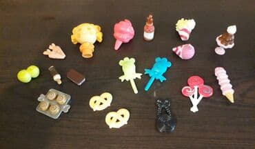 sandale za devojcice hm: LALALOOPSY-originali
Sve je na nalogu pojedinacno uz opis,slike i cene — 2