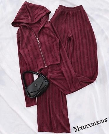 maskirni kombinezoni: Komplet 2.950 dinara — 2