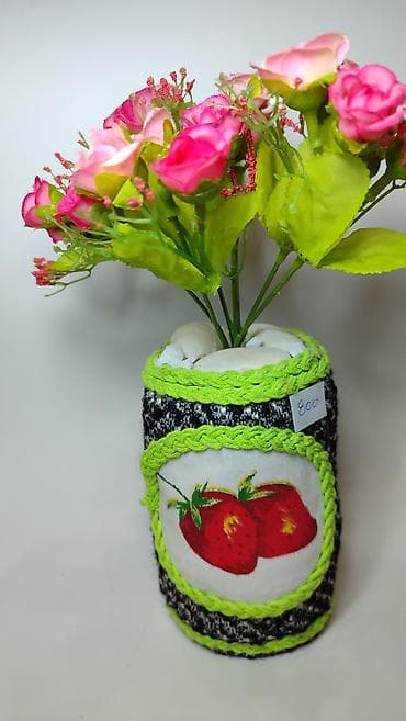 Prehrambeni proizvodi: Dekorativna aranžirana vaza sa veštačkim ružama - Ručno dekorisana — 7