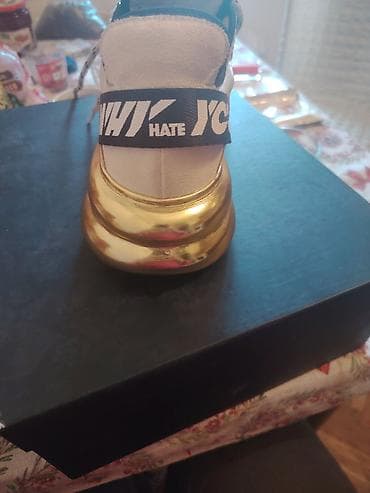 patike uptempo: Modne patike LRBL – bele sa zlatnim detaljima - Model: niskoprofilne — 8