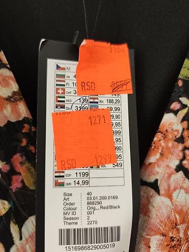 cizme ugg platforma: AMISU ženska haljina, model s cvetnim printom na crnoj podlozi. - — 2