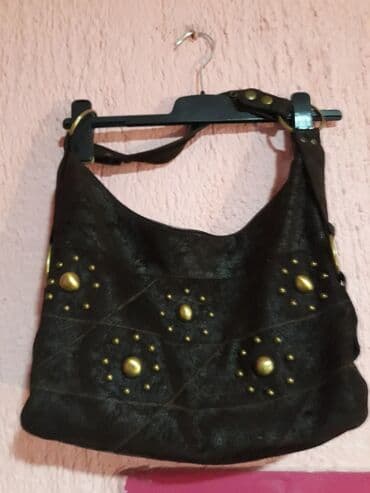 guess torba crna: Torba za rame, Materijal: Koža — 1