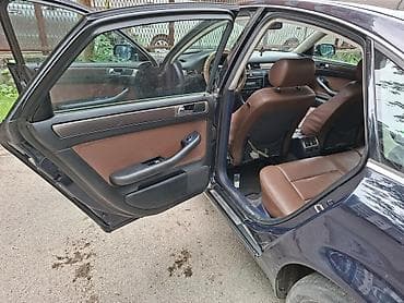 grejaci golf 4: Audi A6 (C5) limuzina, tamnoplava boja, 5 vrata. - Motor i pogon — 4