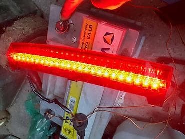 led svetla za auto: TREĆE STOP SVETLO ZA SEAT IBIZA OD 2000. DO 2005. GOD. | treće stop — 2