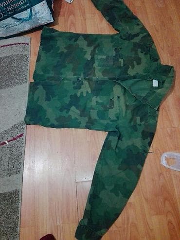 Vojna kosula duzina 70 cm ramena 60 cm