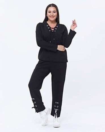 kupaći za punije osobe: Modeli za punije dame
Cene 3499 din 
Veličine 2XL, 3XL, 4XL — 10