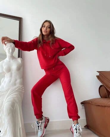 balenciaga trenerke: S m l xl 2500 — 8