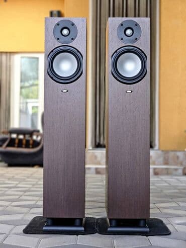 Computers, Laptops & Tablets: Chario Syntar 530 Kao novo, Italijanski High End. Bas vufer se — 2