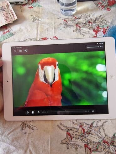 mini klima top shop: IPad Air sa 16GB memorije. Tablet je bele boje i pogodan je za — 6