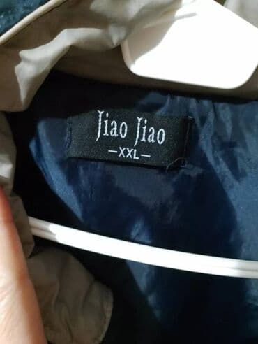Winter jackets: Povoljno. 3000din.jako lepa topla 44br — 5