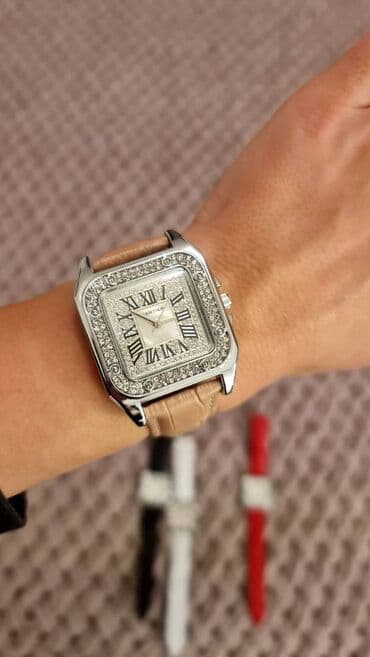 zenski kaiševi i pojasevi: Classic watch, Cartier, Female — 6