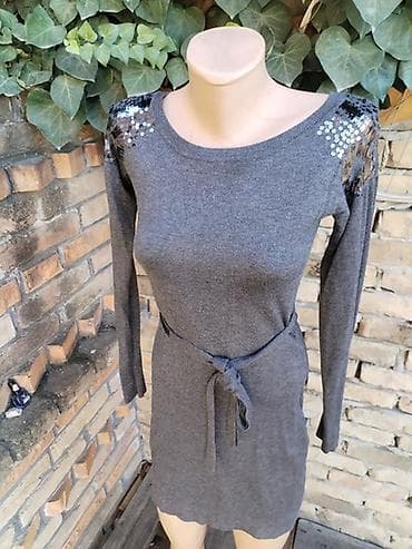 Trikotazna haljina S, m Super ocuvana Duzina 80 Pazuh po 41 tegli do