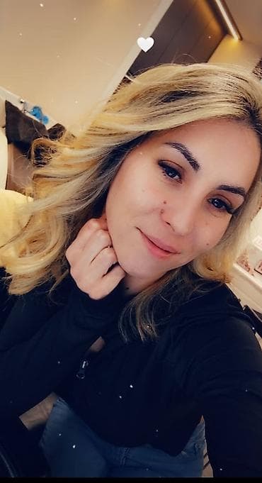 Auto servisi: Usluga: Profesionalno farbanje i stilizovanje kose Opis: - Stručno — 1