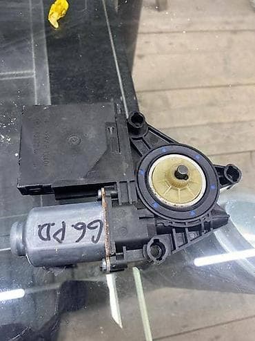 reno clio 1: MOTORIC PODIZACA STAKLA ZA VOLKSWAGEN GOLF 6 - 5K0959702C | Motoric — 2