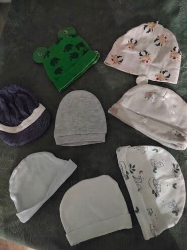 Bundle: Beanies, Unisex, age: Newborn at lalafo.rs — 3 Bundle: Beanies, Unisex, age: Newborn — 3