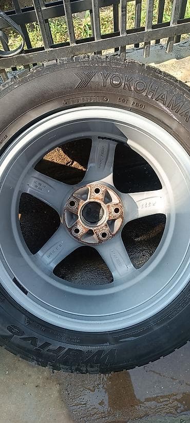 PERFEKTNO STANJE FELNI BEZ OGREBOTINICE SPOLJA Aluminijumske felne — 7