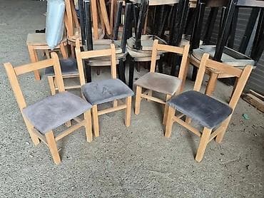 tv stocic forma ideale: Set drvene stolice sa tapaciranim sedištima - Materijal: masivno — 2