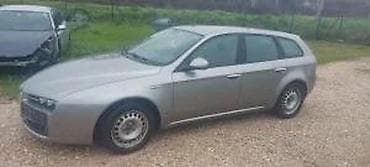 auto plac sirena: ALFA ROMEO 159 KRILO 651 | Krilo za alfu 159 kod boje 651 oba na — 5