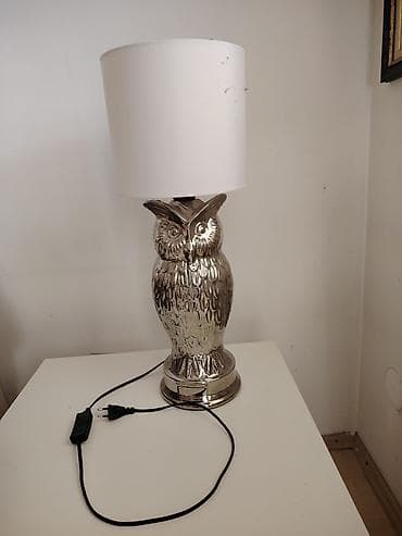 pokloni za lovce: Stona lampa sa postoljem u obliku sove - Elegantno, metalik/srebrno — 1