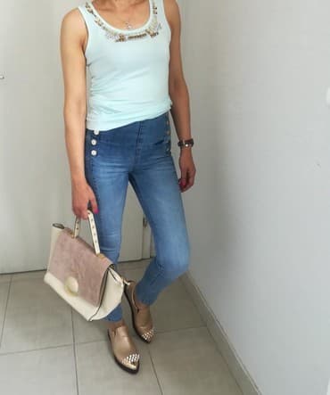 pantalone od vestacke koze: Farmerice extra model i kvalitet uvoz Turska br S-M novo — 9
