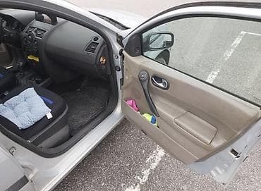 pr auto lajkovac: Megan mk2 2003 1.6 benzinac braon sto je na branicima je git da popuni — 3