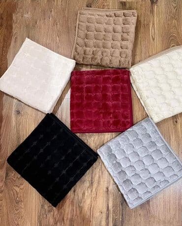 Plišani flekeri za trosed,dvosed i fotelju Cena 3000 dinara na lalafo.rs Plišani flekeri za trosed,dvosed i fotelju Cena 3000 dinara