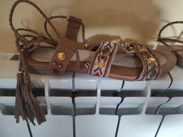 naocare u obliku srca: Sandals, 41 — 3