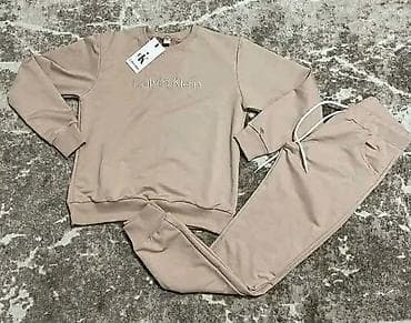 cena tech fleece: Komplet trenerka pamuk elastin - šiven znak. 
Cena 2900 dinara 🌸 — 2