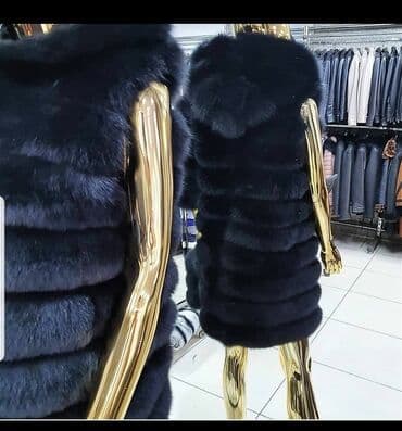 c a zimske jakne: S (EU 36), Faux fur, color - Black — 3