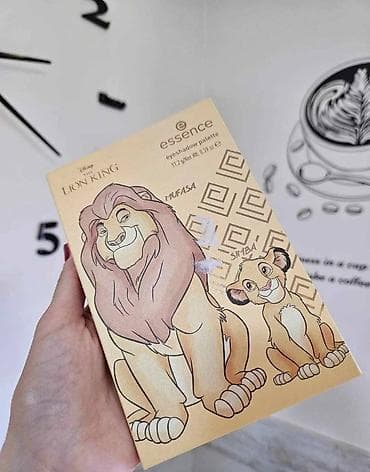 Lion king paleta senki iz Disney kolekcije savrsena tekstura nove na lalafo.rs Lion king paleta senki iz Disney kolekcije savrsena tekstura nove