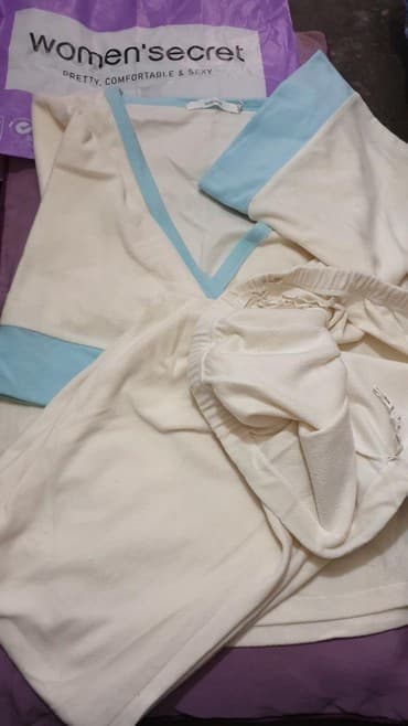 ženske kratke pidžame: Women secret pidzama odlican materijal nenosena velicine l vrh je — 3