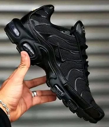 tn berlin srbija: Nike TN
Cena: 3.300
Brojevi: 36-46 — 7