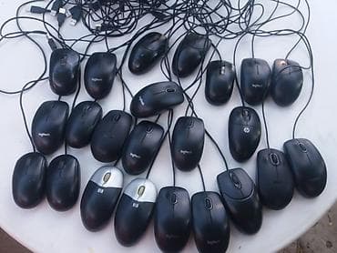 Ostali kompjuterski delovi: USB  opticki misevi Cena na komad 300 din Na stanju vise komada — 1